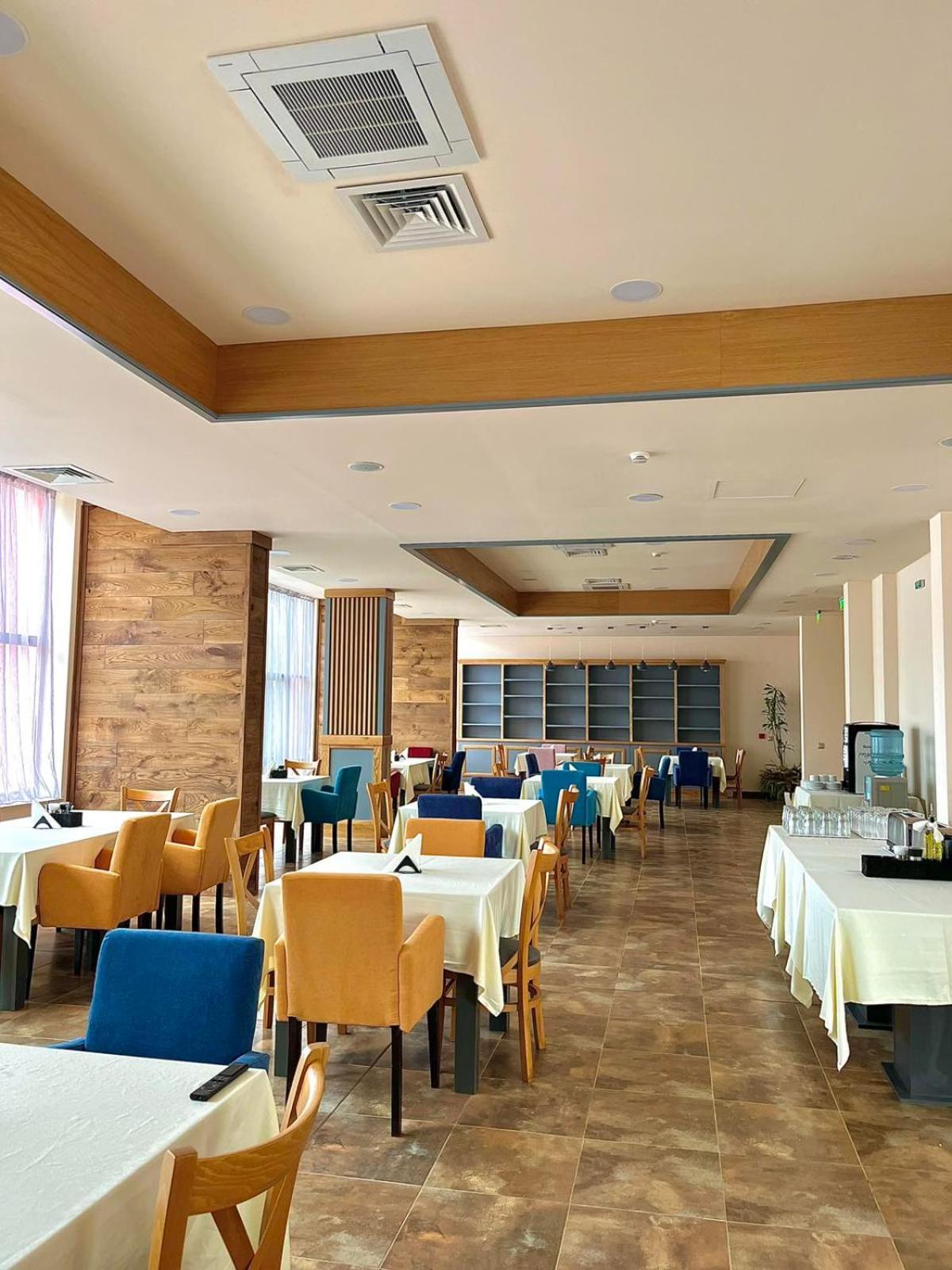City Plaza Botewgrad Exterior foto